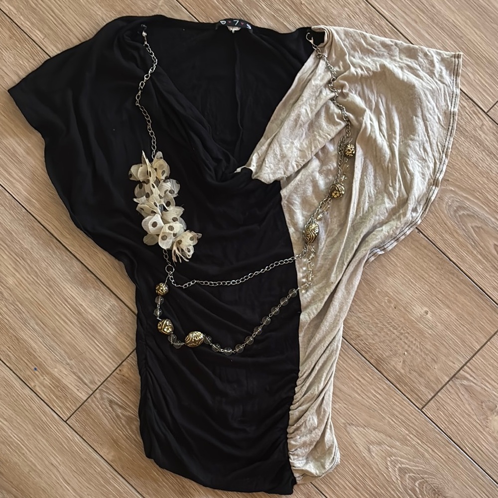 Black and tan Draped blouse top with Floral gold Chain